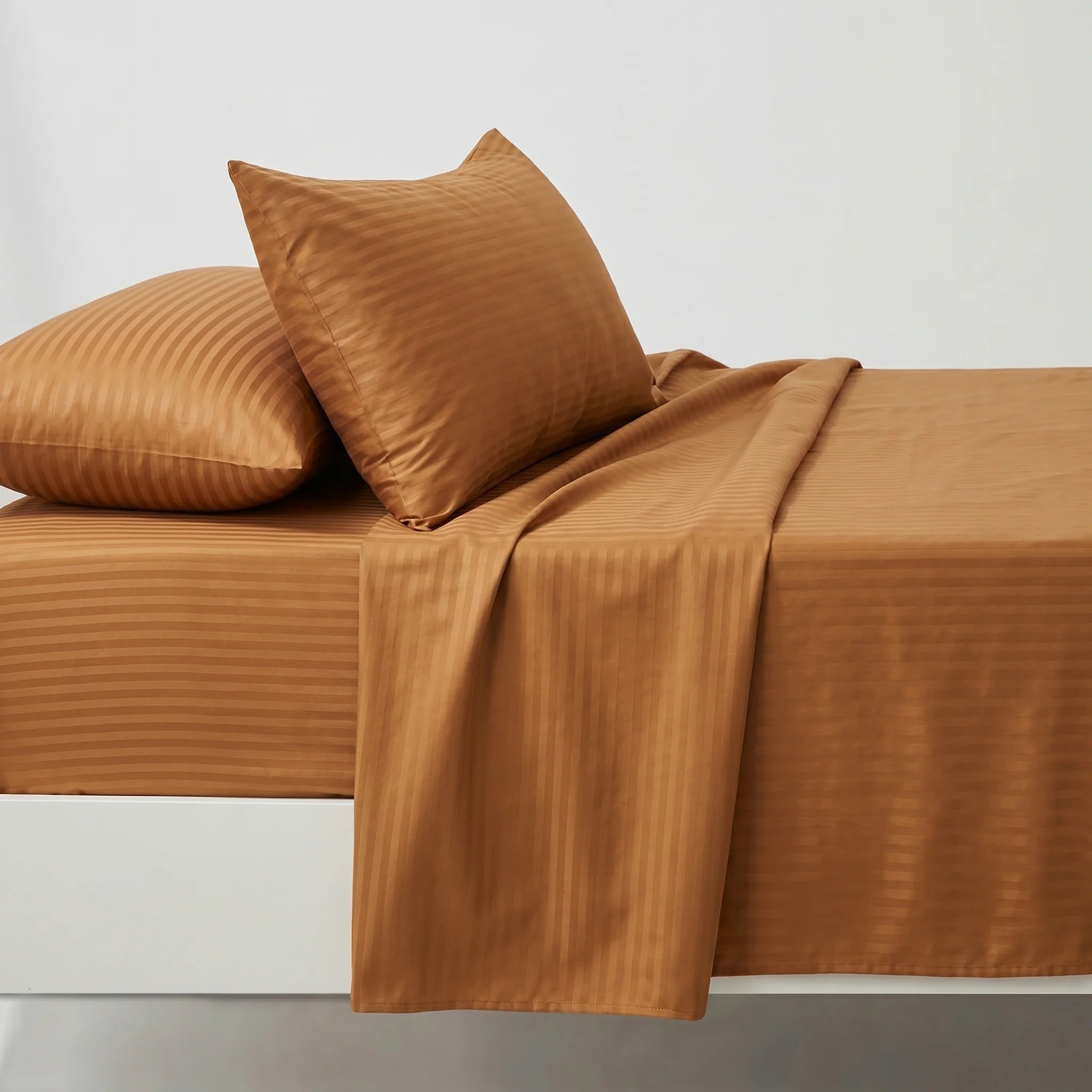 Amber Copper Dyed Stripe Bedsheet Set