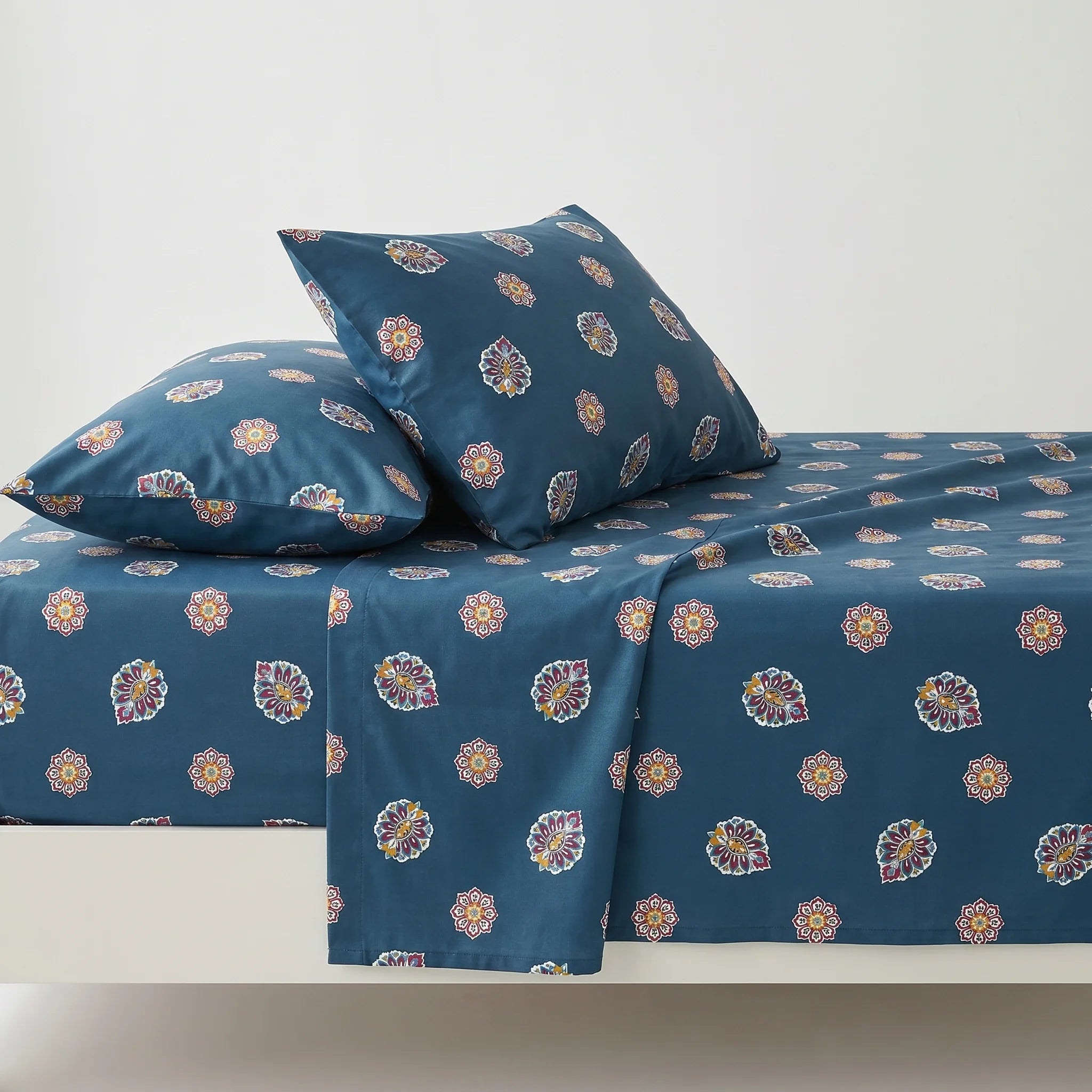 Cerulean Medallion Premium Bedsheet