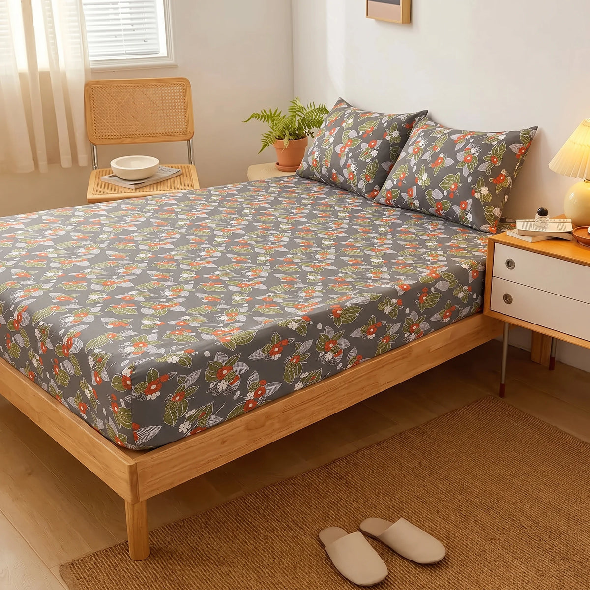 Charcoal Berry Leaf Fitted Sheet Set — Pure Cotton