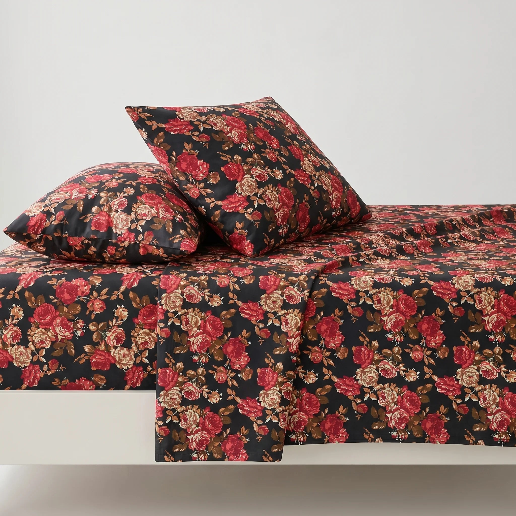 Midnight Rose Garden Premium Cotton Bedsheet