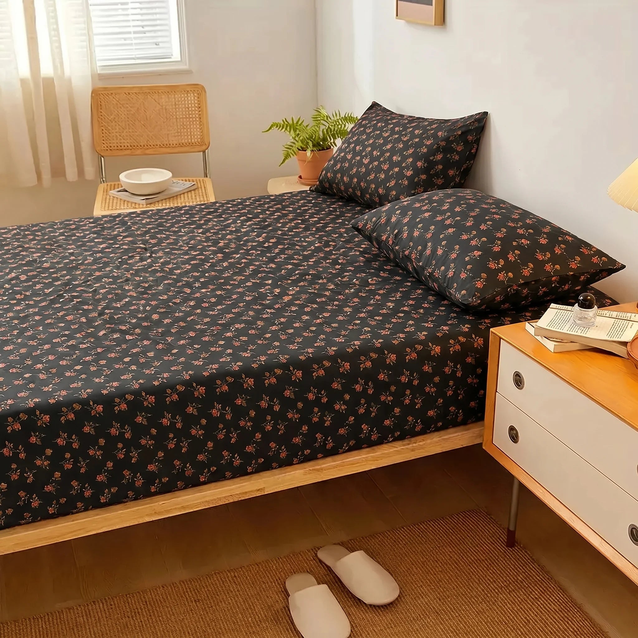 Midnight Rosebud Premium Fitted Sheet Set