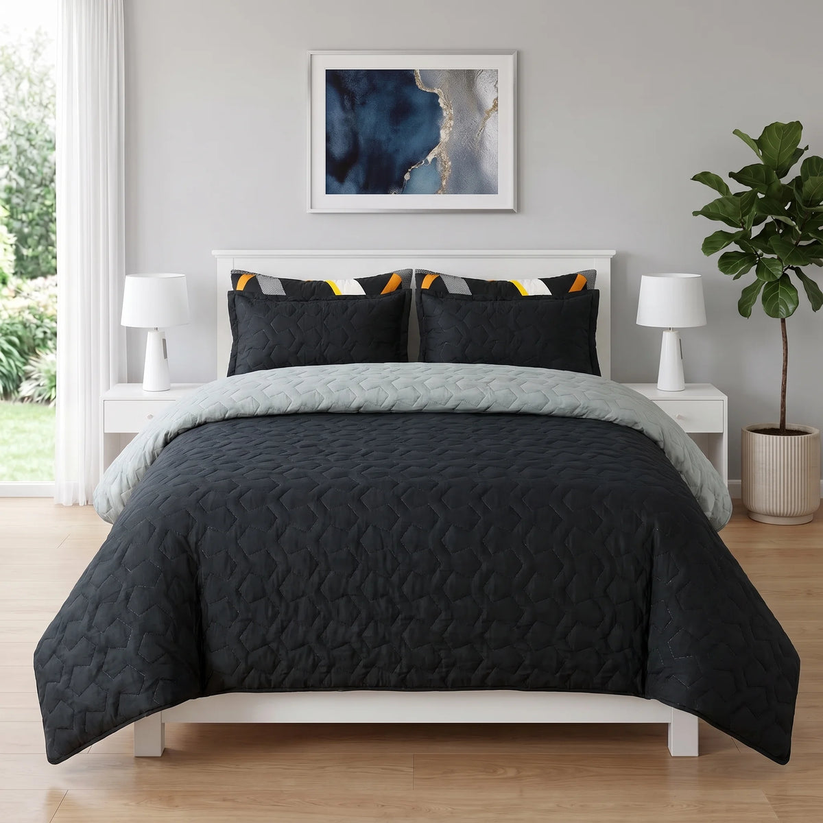 Onyx Modern Geometric Bed Spread Set — 6 PCS